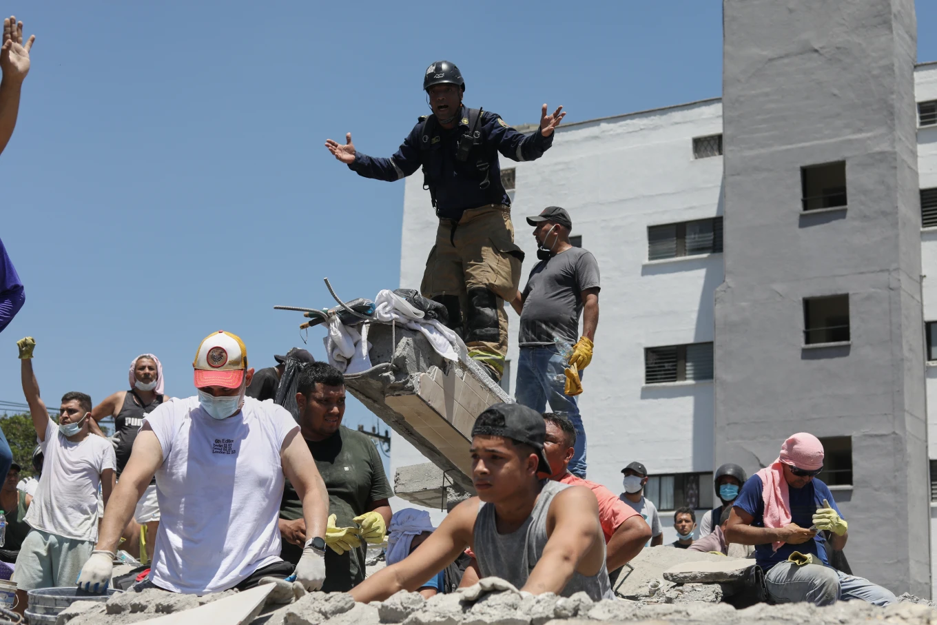 Presidente de Colombia desde Quibdo anuncio subsidios para los damnificados.webp